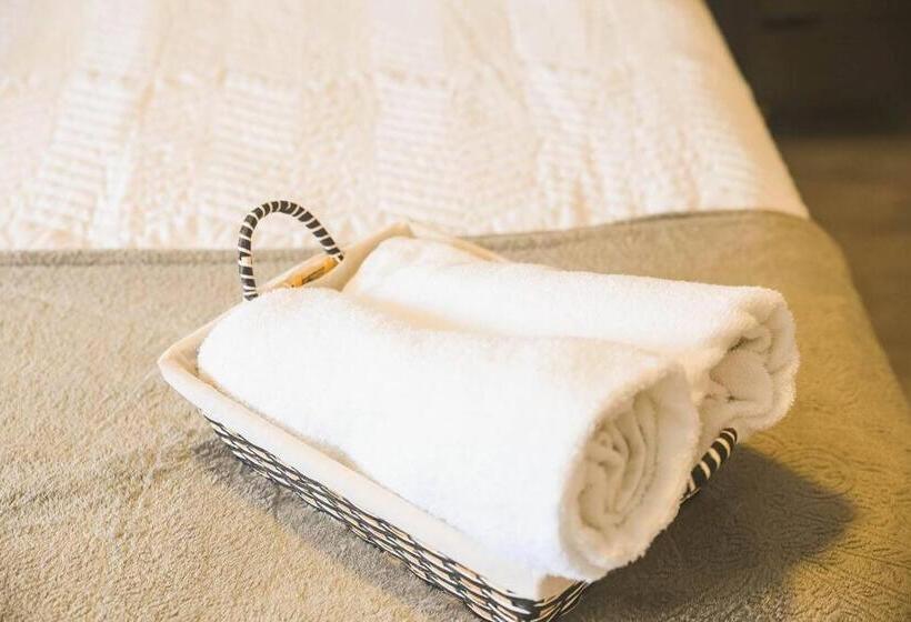 Boutique House Private Pool & Rooftop On Best Location Barranquilla !