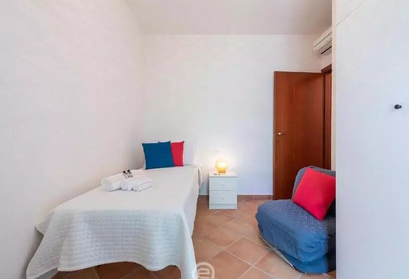 House Adele   Cala Sinzias
