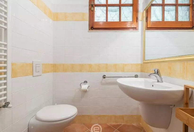 House Adele   Cala Sinzias