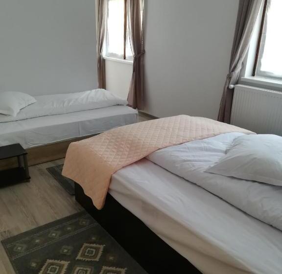 Pensão De La Mare La Munte