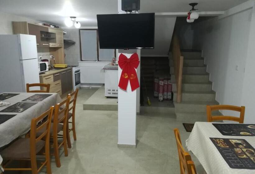 Pensão De La Mare La Munte