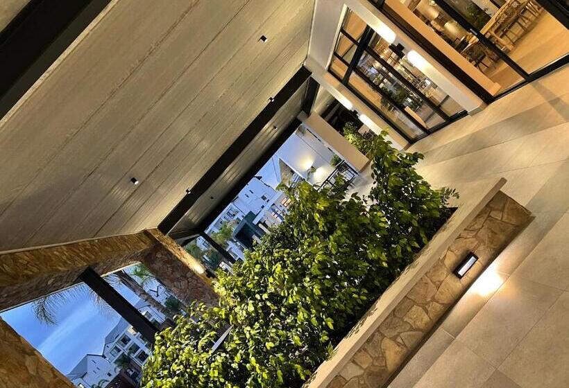 پانسیون The Blyde Crystal Lagoon Riverwalk Estate