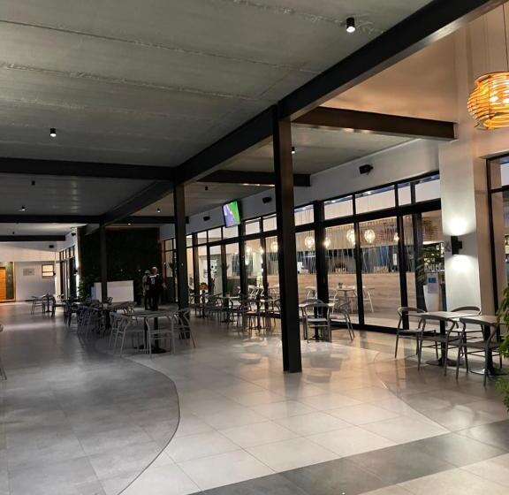 پانسیون The Blyde Crystal Lagoon Riverwalk Estate