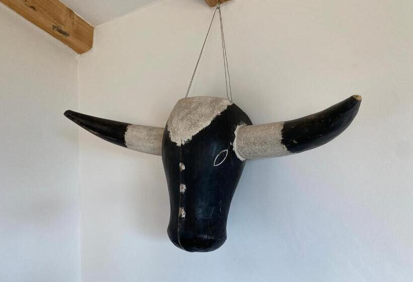 Verbier Sunny Apt, Fabulous View & Balcony, Sleeps 8