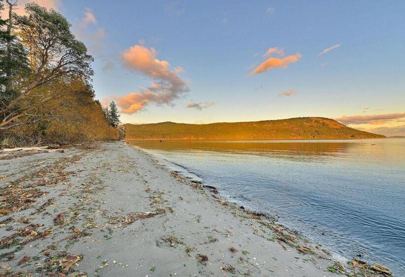 Beachside Living Cherry Point