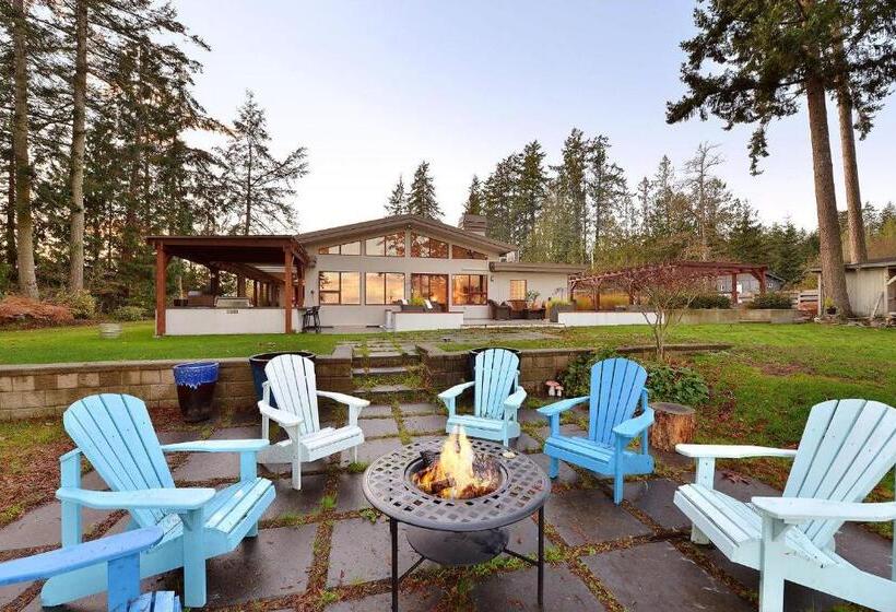 Beachside Living Cherry Point