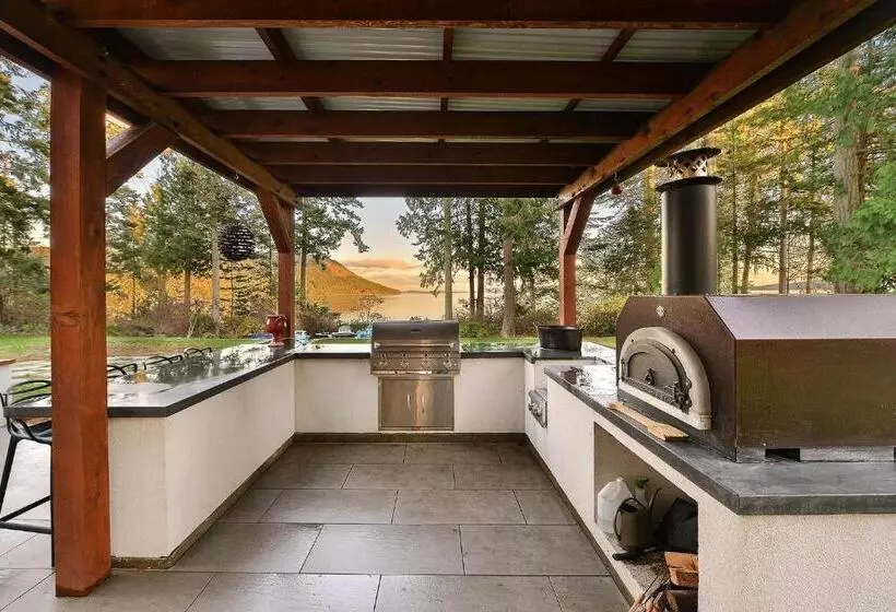 Beachside Living Cherry Point