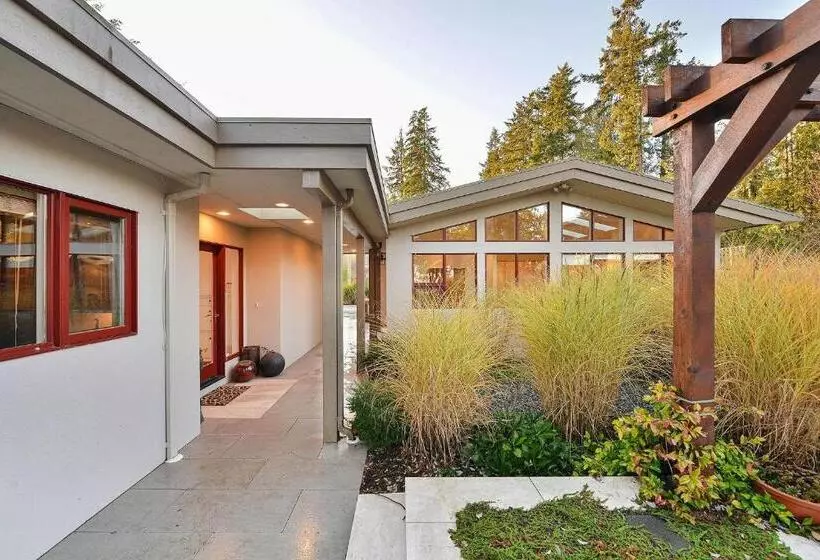 Beachside Living Cherry Point