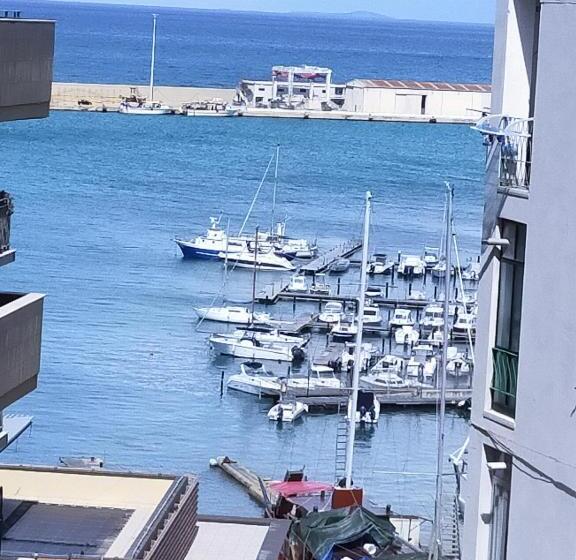 צימר Seabed Superior Rooms