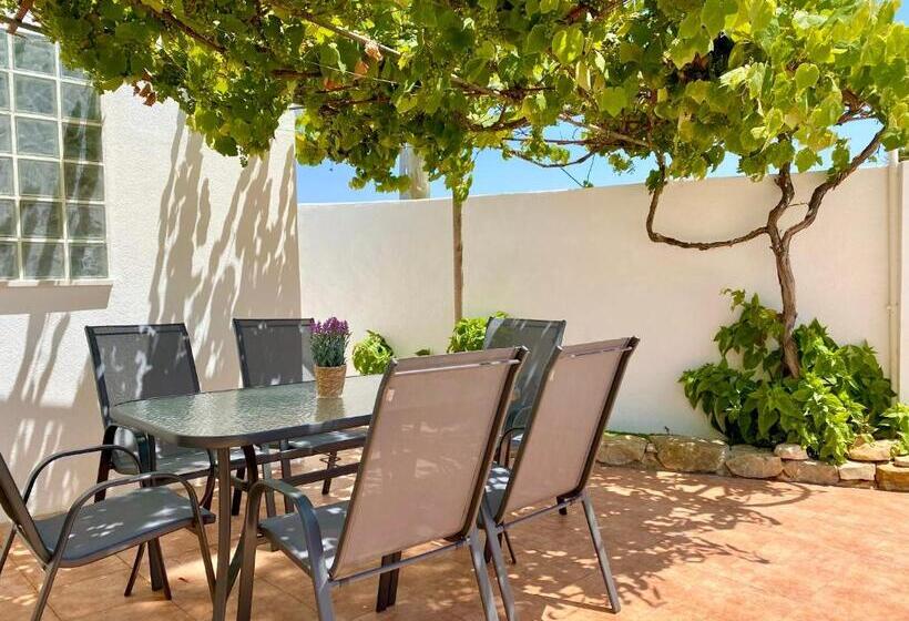 Countryside House In Ericeira 5 Min From Beach, With Salt Water Pool & Bbq