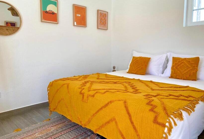 Countryside House In Ericeira 5 Min From Beach, With Salt Water Pool & Bbq