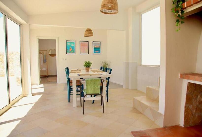 Countryside House In Ericeira 5 Min From Beach, With Salt Water Pool & Bbq