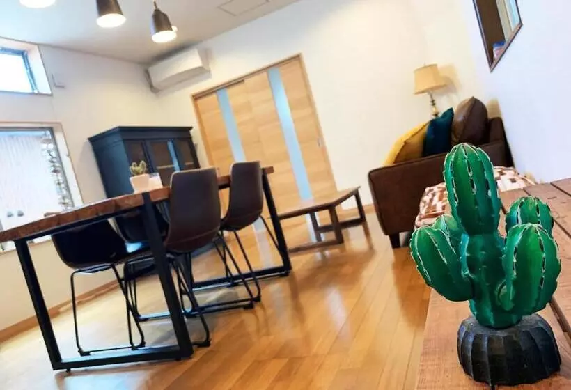 هتل Cactus Inn / Vacation Stay 51551