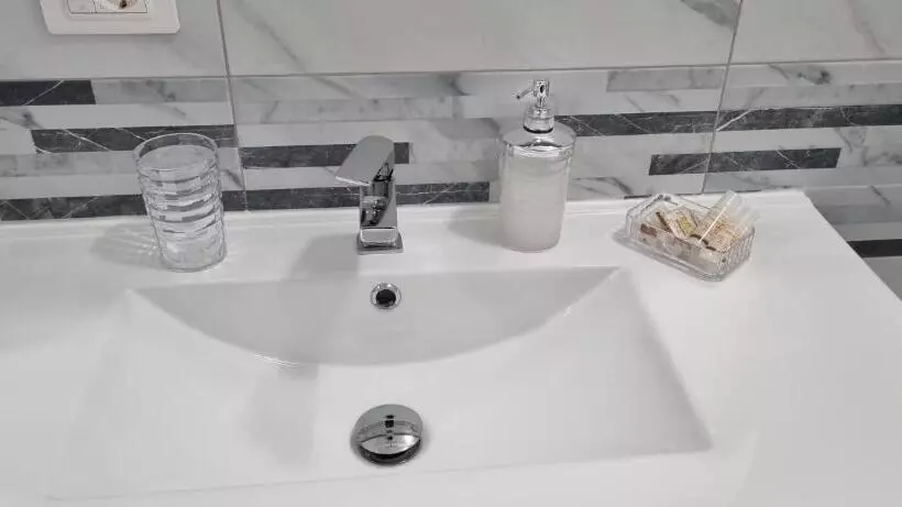 La Casa Nel Corso Codice Citra 009056 Lt 0343