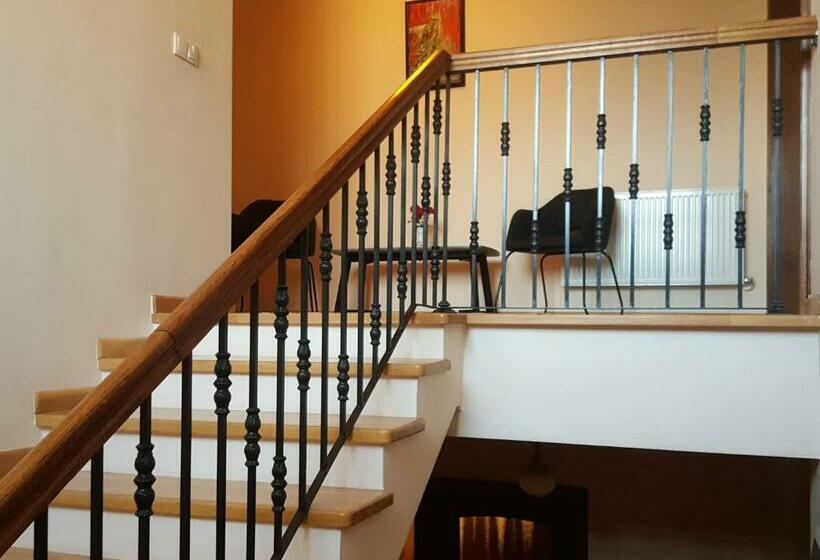 Pensione Alexia Rooms