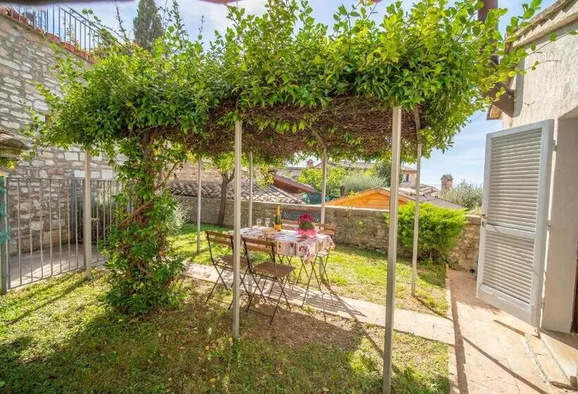 Majatalo Terrazza Santa Chiara