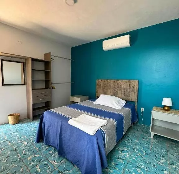 پانسیون The Florenthina S House