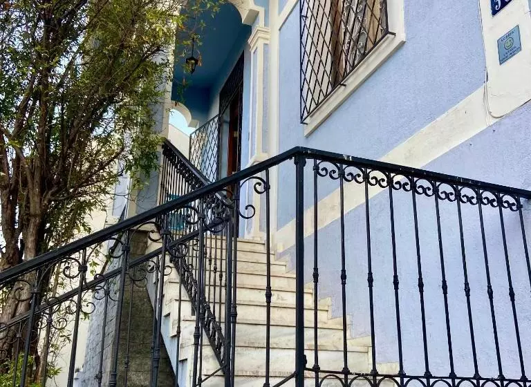 پانسیون Vila Santê