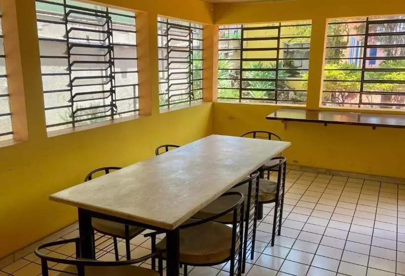 پانسیون Vila Santê