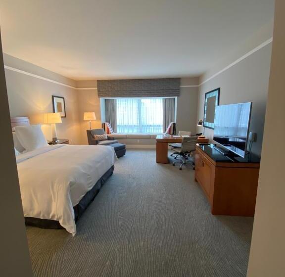 Private Condo Hotel At Four Seasons Brickell