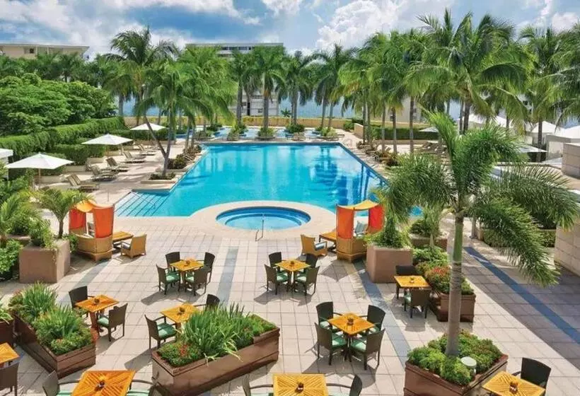 Private Condo Hotel At Four Seasons Brickell