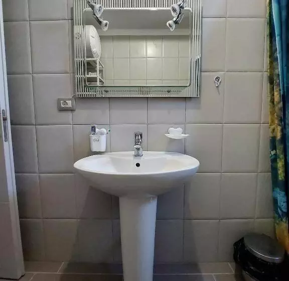 Tina S 1 Bedroom Condo Apartment