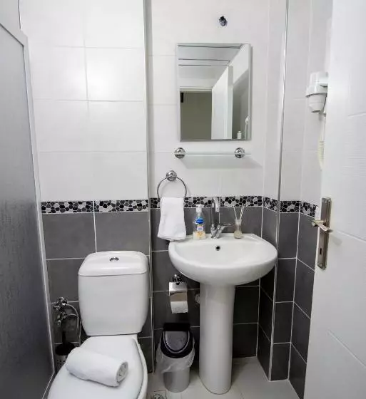 Arney Suites