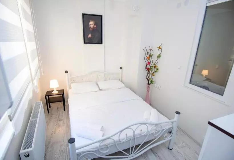 Arney Suites