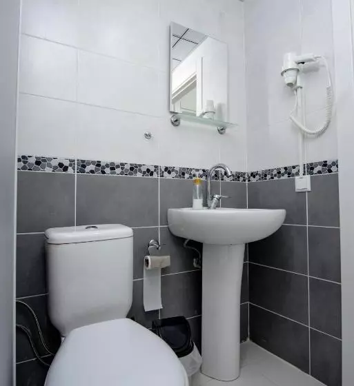 Arney Suites