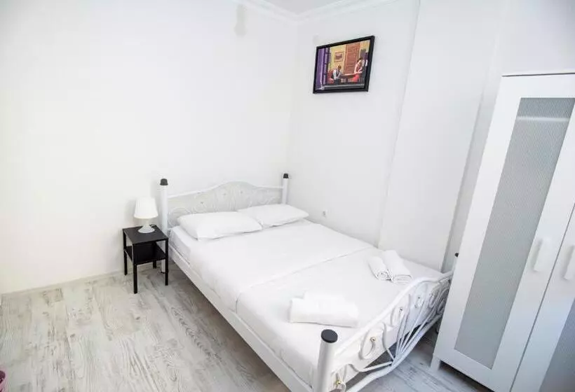 Arney Suites