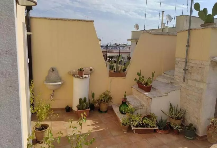 Attica B&b