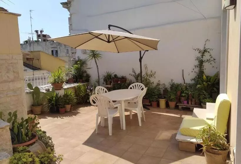 Attica B&b