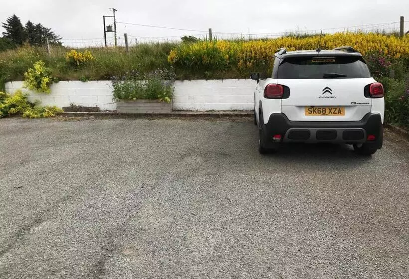 Aamiaismajoitus (B&B) Babas Rooms