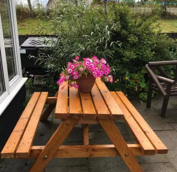 Aamiaismajoitus (B&B) Babas Rooms