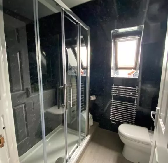 Aamiaismajoitus (B&B) Babas Rooms