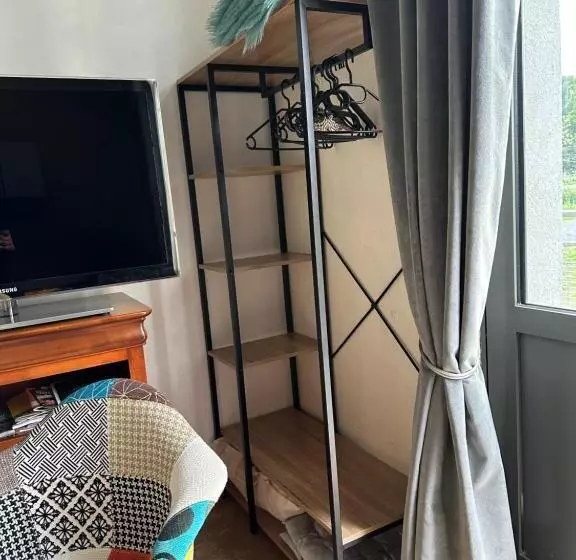 Aamiaismajoitus (B&B) Coté Puy De Dôme