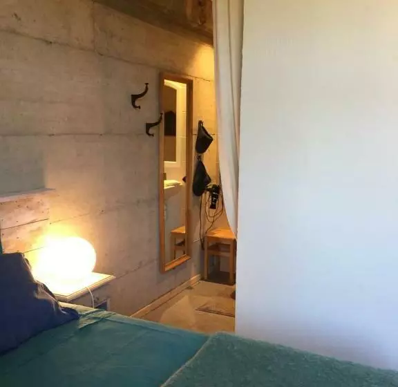 Aamiaismajoitus (B&B) Coté Puy De Dôme