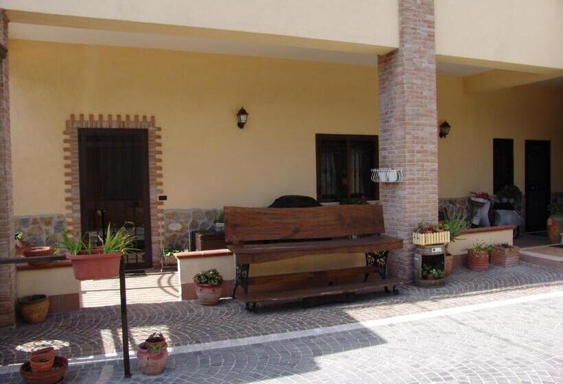 Bed and Breakfast Pompei House