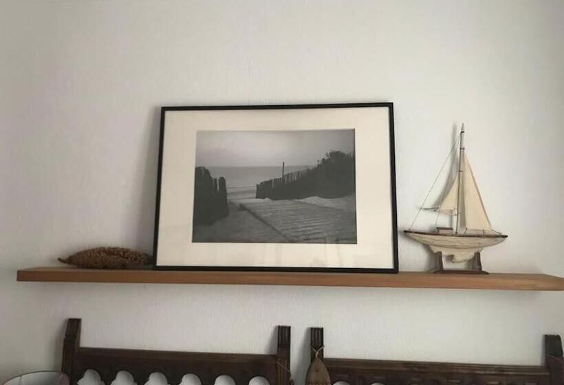 Casa Empuria  Aan Kanaal Met Zwembad En Aanlegsteiger