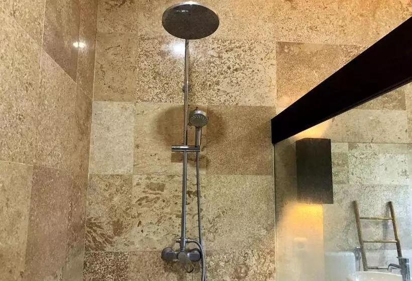 Lombok Sunset Bay Resort