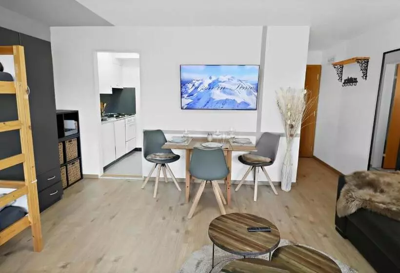 Nouveau Studio Avec Vue Imprenable Sur La Vallée