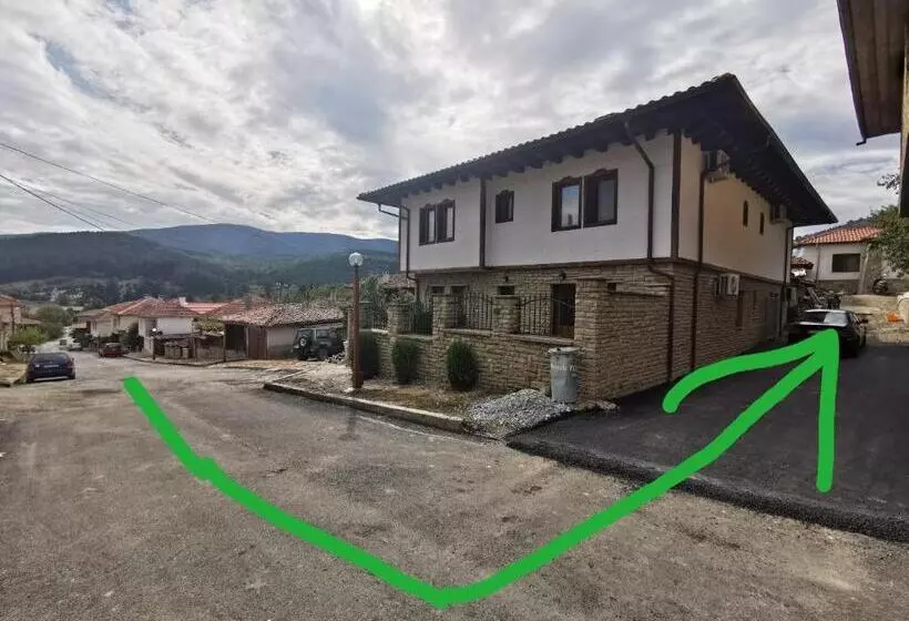 Majatalo къща за гости виктория