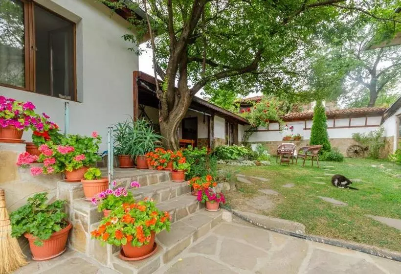 Majatalo къща за гости виктория