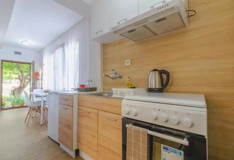 Majatalo къща за гости виктория