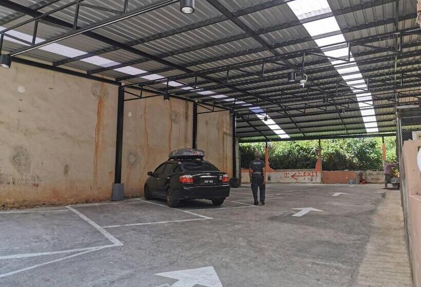 Pensió Betong Hill Hotel โรงแรมเบตง ฮิลล์