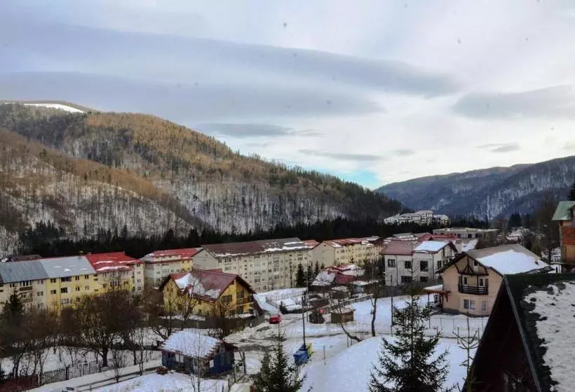 Majatalo Casa Tibi   Sinaia
