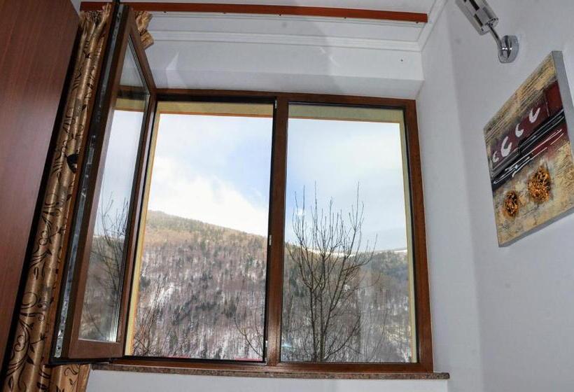 پانسیون Casa Tibi Sinaia