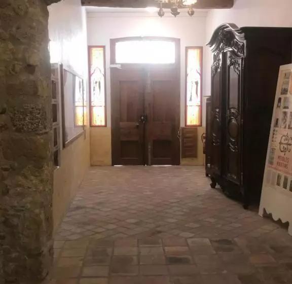 پانسیون Couvent Des Carmes