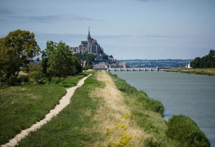 Majatalo Flor Du Mont Gîte