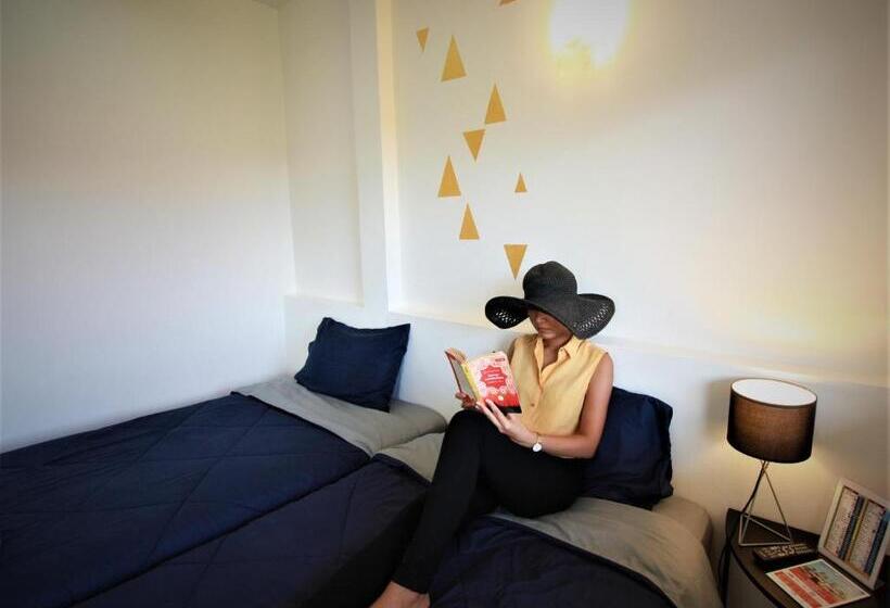 펜션 Sun & Sea Nai Yang Phuket